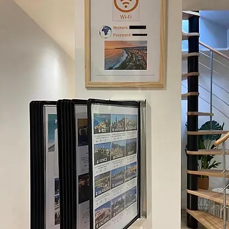 Bel Appartement Avec Toit-Terrasse, 2 Chambres, Centre Ville De Nice
