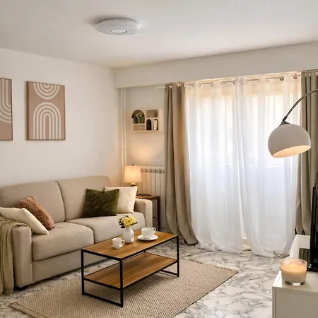Apartment Lumineux, 5 Min De La Plage, 2 Personnes, Calme *