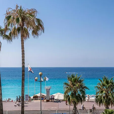 Charming A C 2p By The Seafront - Nice