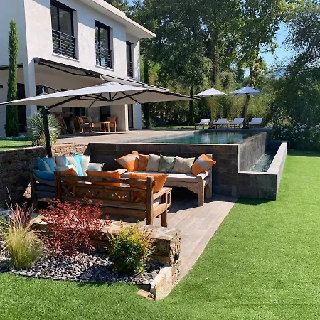 Californian 4 Bedrooms Villa Nice