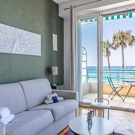 Charming A C 2p By The Seafront - Holiday home