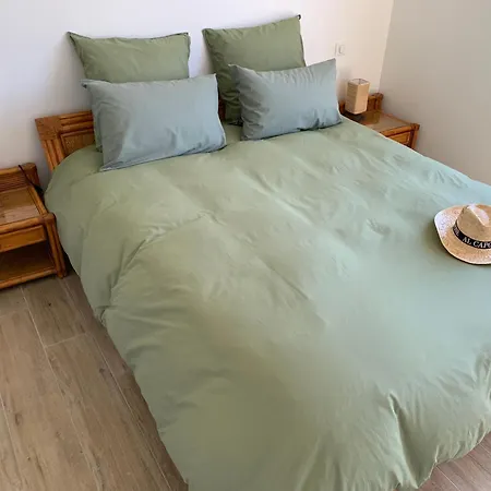 Californian 4 Bedrooms Villa *