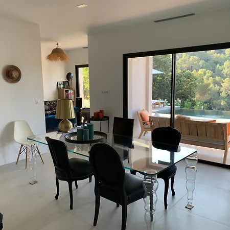 Californian 4 Bedrooms Villa Nice