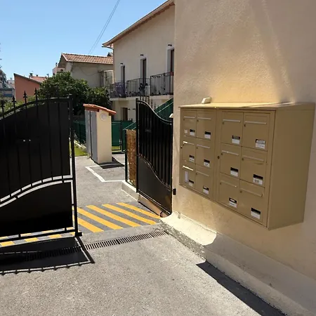 Apartment Climatise-nice Centre *