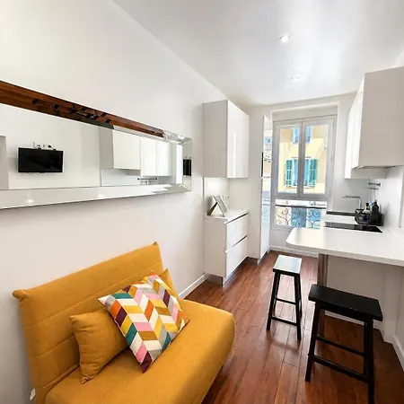 Apartment B Op Cocon Du Port - Port Lympia Nice