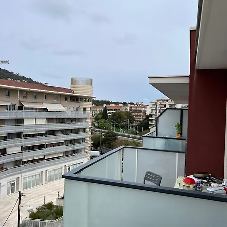 Gare Riquier Apartment *