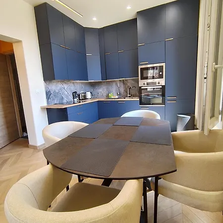 Apartment 28 Av J-richepin Nice