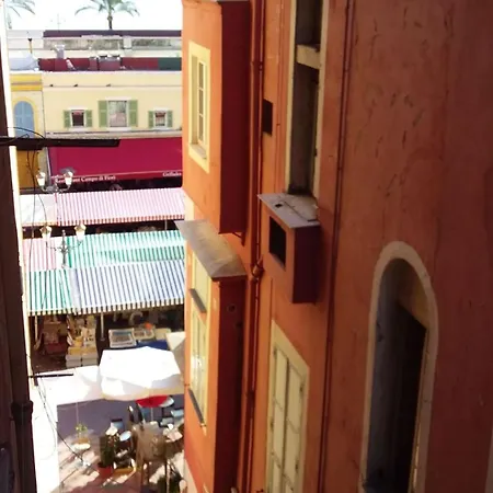 Location In Nice! 2 Bedrooms Sleeps 4 * Nice