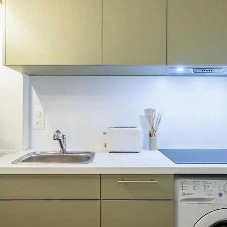 2 Bedroom Near Sea Apartment