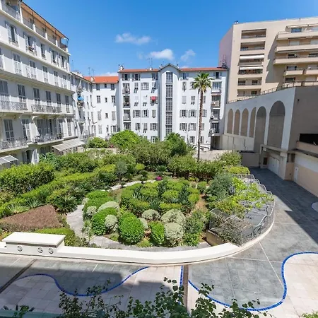 Maison Margot - A Short Walk To The Sea Apartment