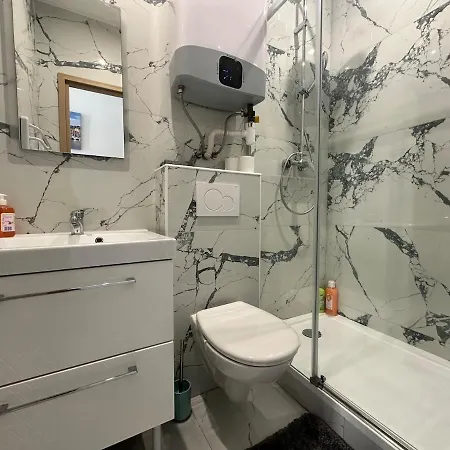 Blue Horizon 2 Air Conditioning 4 Minutes Apartment *