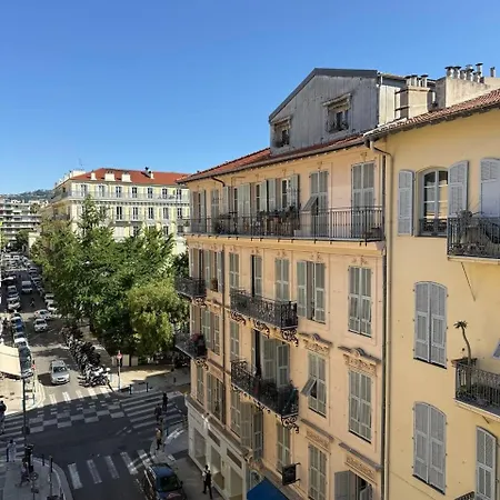 Centre - 2 Chambres, Balcons, Parking Prive * Nice