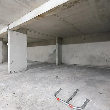 Ac Last Floor - Rooftop Apartment *