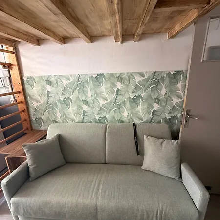 Partie D Appartement, Independant Avec Cuisine A Partager Nice
