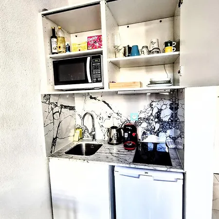 Apartment Blue Horizon 2 Air Conditioning 4 Minutes Nice
