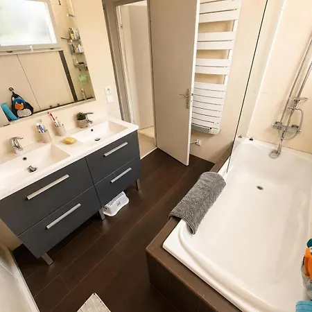 Spacieux T3 Lumineux Avec Balcon *