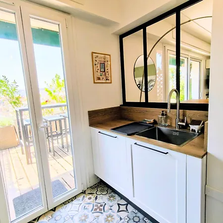 Sun Deck Terrace - Port Of With View And Air Conditioning Apartment *