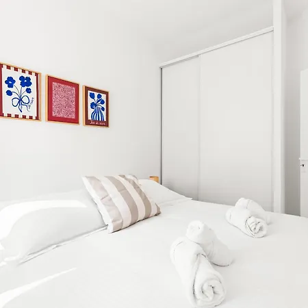 Apartment Bright & Charming 1 Bedroom