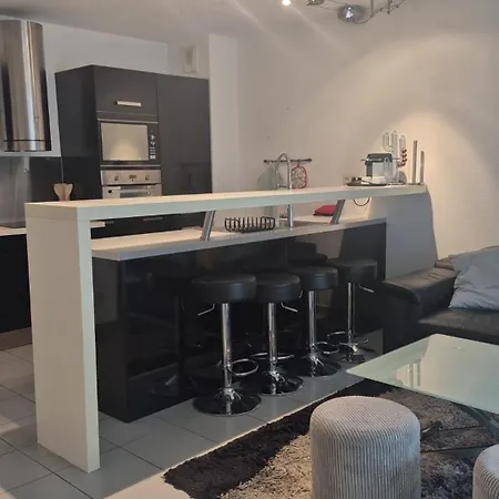 2 Pieces, Meridia Apartment