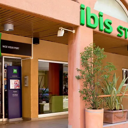 Ibis Styles Centre Port Hotel