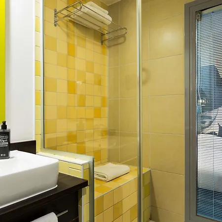 Hotel Ibis Styles Centre Port Nice