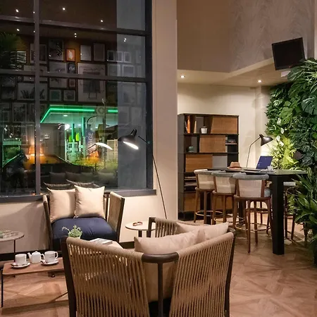 Novotel Airport 4* Nice