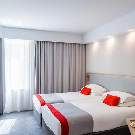 Hotel Express - - Grand Arenas By Ihg