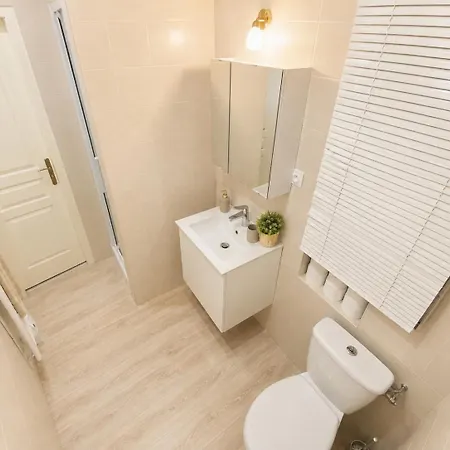 Vieux - Families & Friends - 3 - 6 Personnes - 55 M2