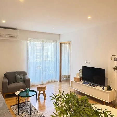 Centre De - A-c - Wifi - Balcon 500m Promenade Des Apartment