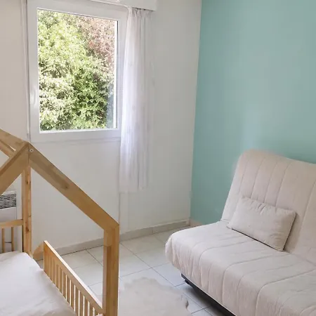 Beau 3 Pièces à - Terrasses Et Piscine Appartement *