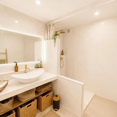 Spacious Loft, Duplex, Old Town, 3 Bedrooms - Easy Check-in Nice