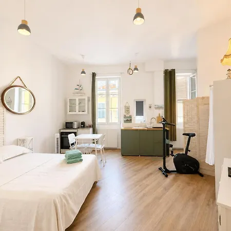 Garibaldi - 2 Pers, Wifi Apartment Nice