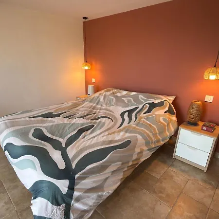 Maison De Charme Sur Les Collines, Piscine, Clim * Nice