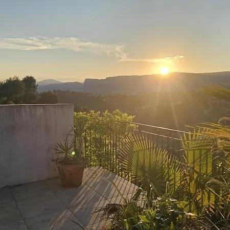 Maison De Charme Sur Les Collines, Piscine, Clim
