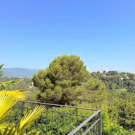 Maison De Charme Sur Les Collines, Piscine, Clim Holiday home