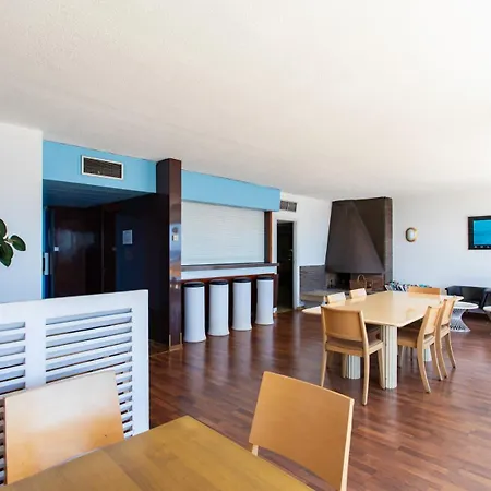 #40 Staywizus - Luxembourg Promenade Swimming Pool Roof Appartement *