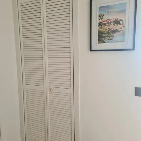 Appartement Panoramic Sea View Of The French Riviera, Parking