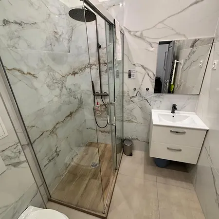 Au Coeur Du Vieux Nice, Superbe Refait A Neuf Apartment *