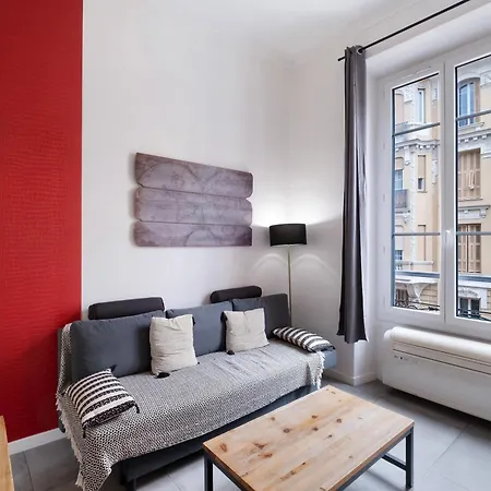 Kipling Apartment *