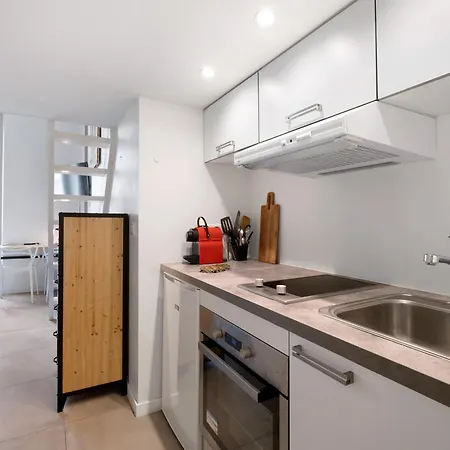 Kipling Apartment
