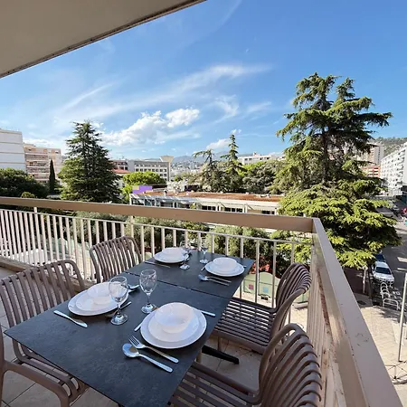 Apartment Familial T3 Terrasse, Clim & Parking Gratuit