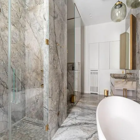 2Rue Villa With Private Pool - Beachfront Inn