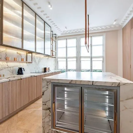 2Rue Villa With Private Pool - Beachfront Nice