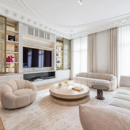 2Rue Villa With Private Pool - Beachfront Nice