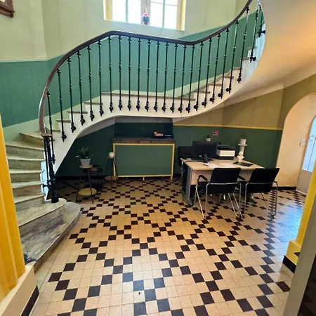 Hotel Chateau Sur