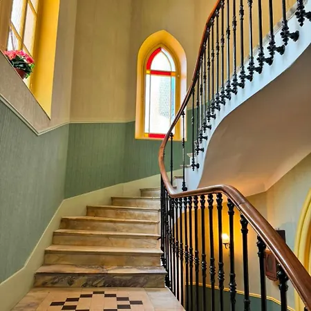 Chateau Sur Hotel Nice