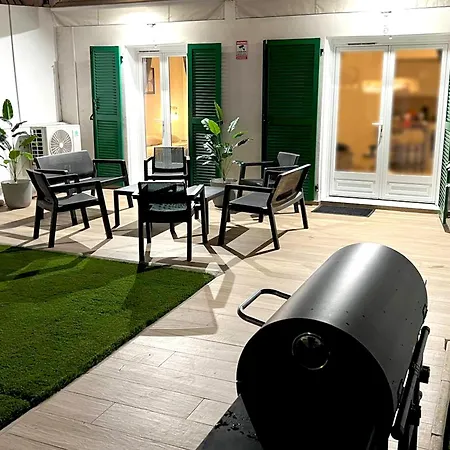 Villa 7 Min Walk To The Sea, Free Parking, 3 Ac, Garden