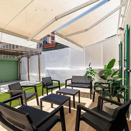7 Min Walk To The Sea, Free Parking, 3 Ac, Garden Villa *