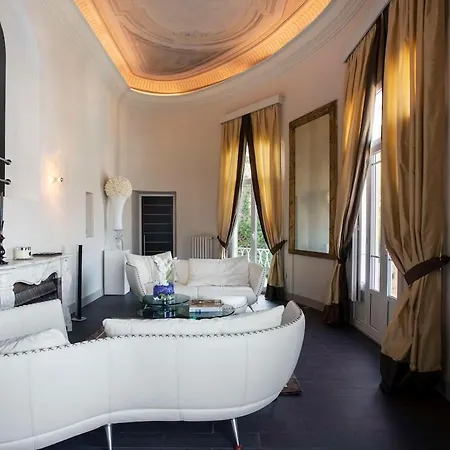 Villa Chateau Latour *