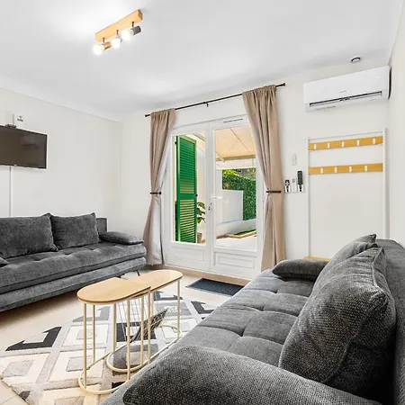 Villa 7 Min Walk To The Sea, Free Parking, 3 Ac, Garden Nice